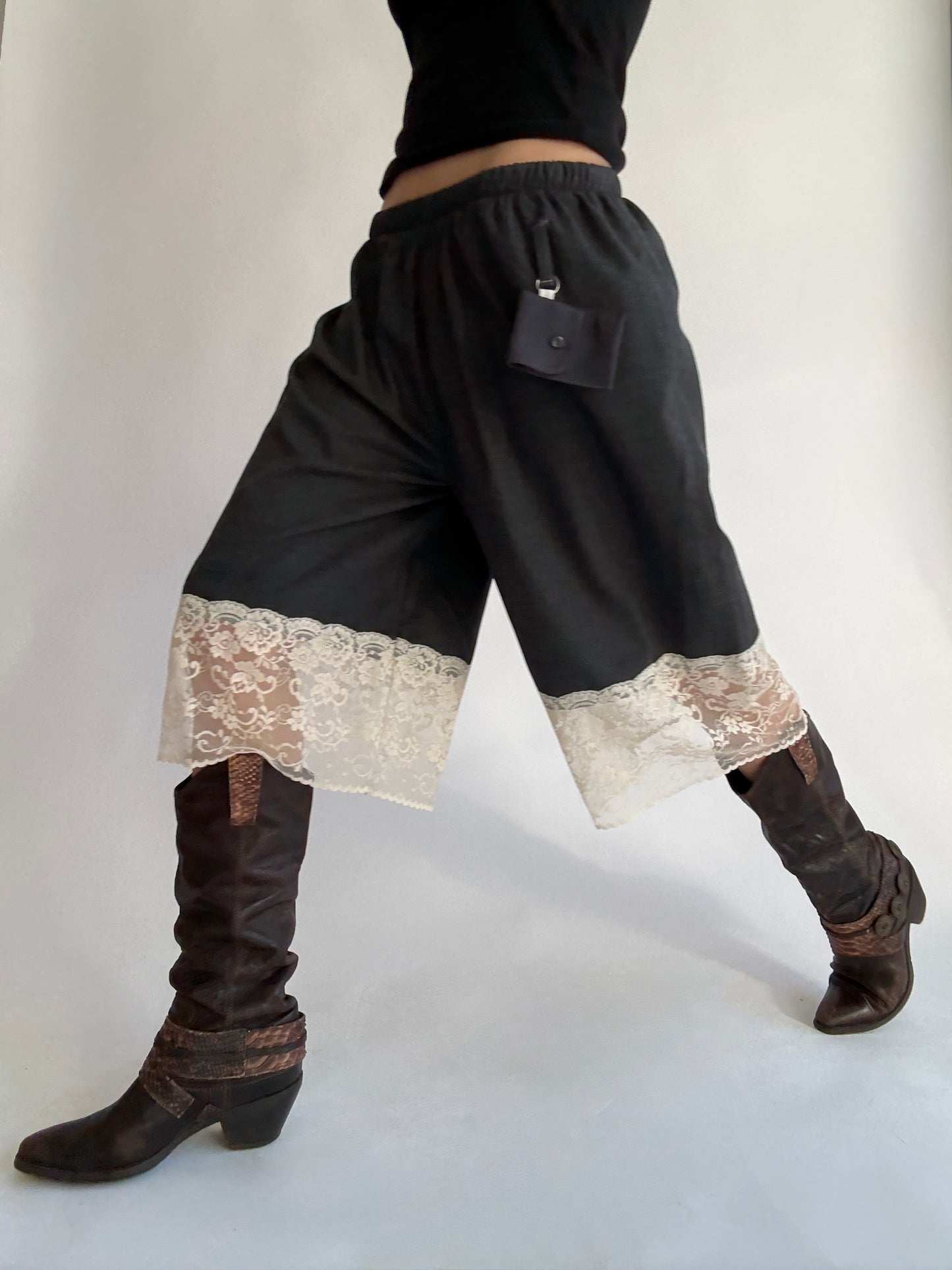 le Colette Basketball Shorts N°98